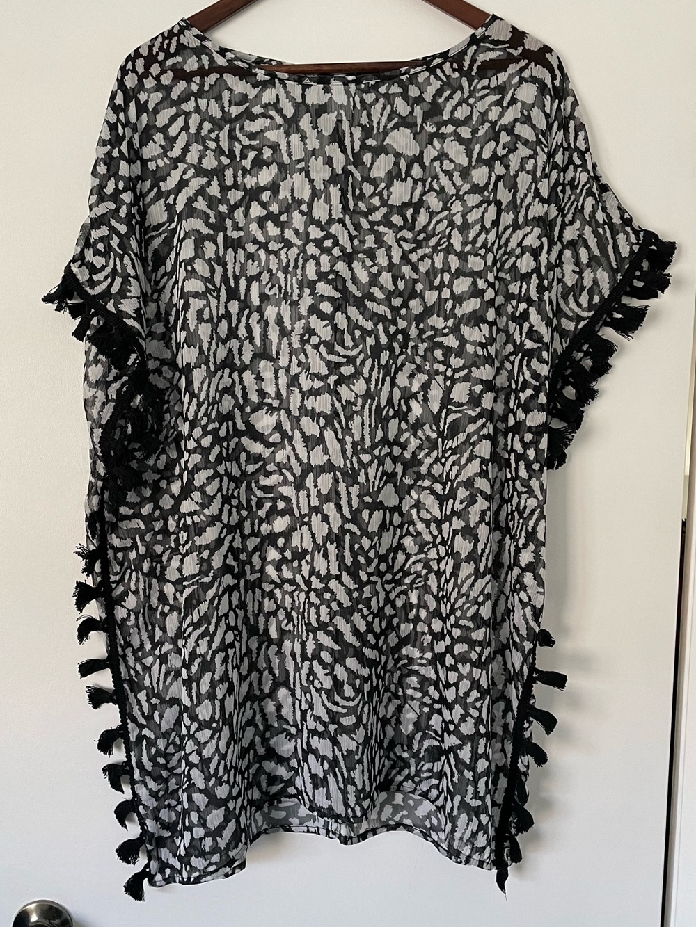 Bol Harbour Swim L 12-14 Kaftan Cover Up Black White Sheer Tassel Boho Beach